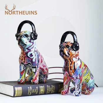 NORTHEUINS Bulldog Vestindo Fone de ouvido Estatuetas de Resina de Arte do Grafite Cão Estátua Casa, Sala de estar, área de Trabalho de Decoração do animal de Estimação do Modelo de Recolha de